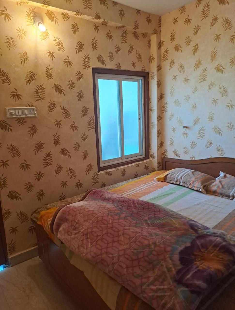 Narmada Guest House Indore Esterno foto